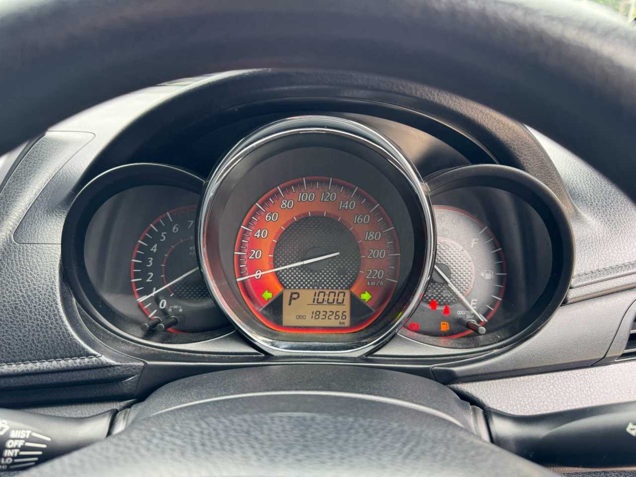 Toyota Yaris 2014
