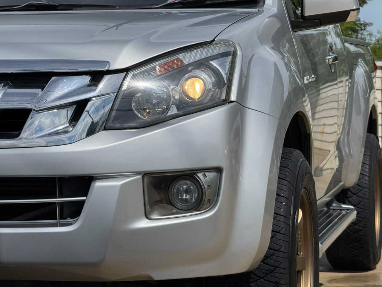 Isuzu All-New D-Max แค็ป 4x4 2013