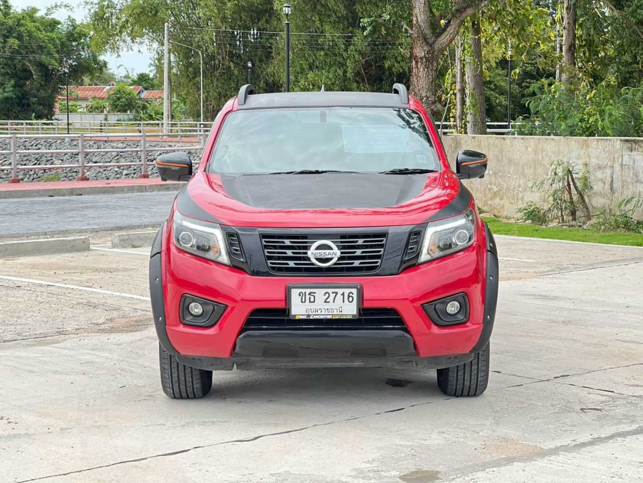 Nissan Navara 4 ประตู ตัวสูง 2019