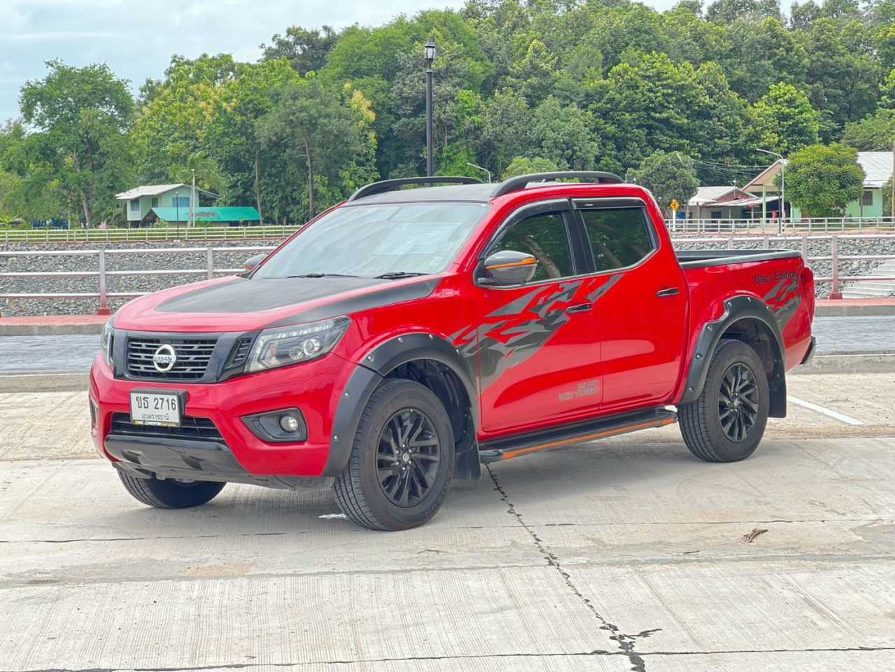 Nissan Navara 4 ประตู ตัวสูง 2019